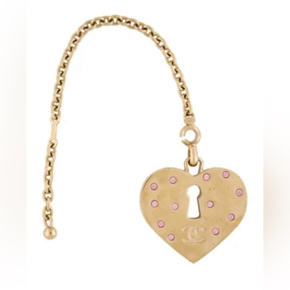 Chanel Gold Heart Padlock Motif Pink Rhinestones Bag Charm 💗 - Picture 1 of 5